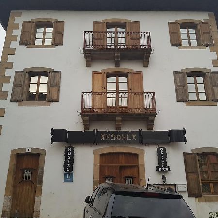 Hostal Ansonea Bera  Exterior photo