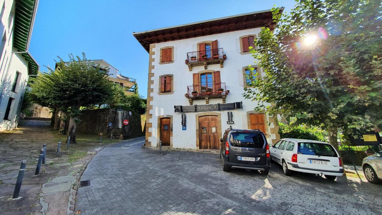 Hostal Ansonea Bera  Exterior photo