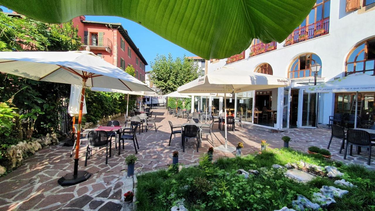 Hostal Ansonea Bera  Exterior photo