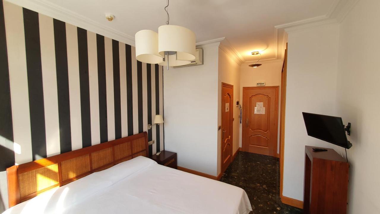Hostal Ansonea Bera  Room photo