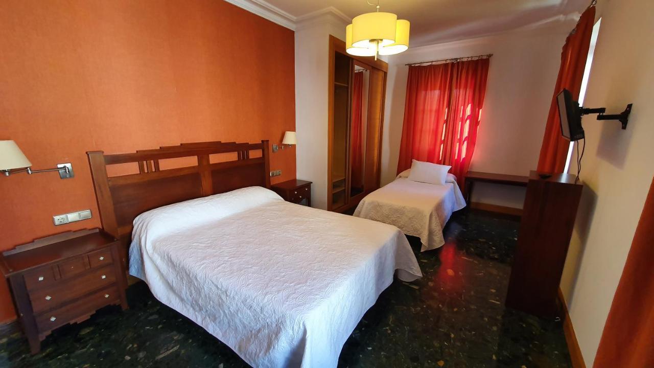 Hostal Ansonea Bera  Room photo